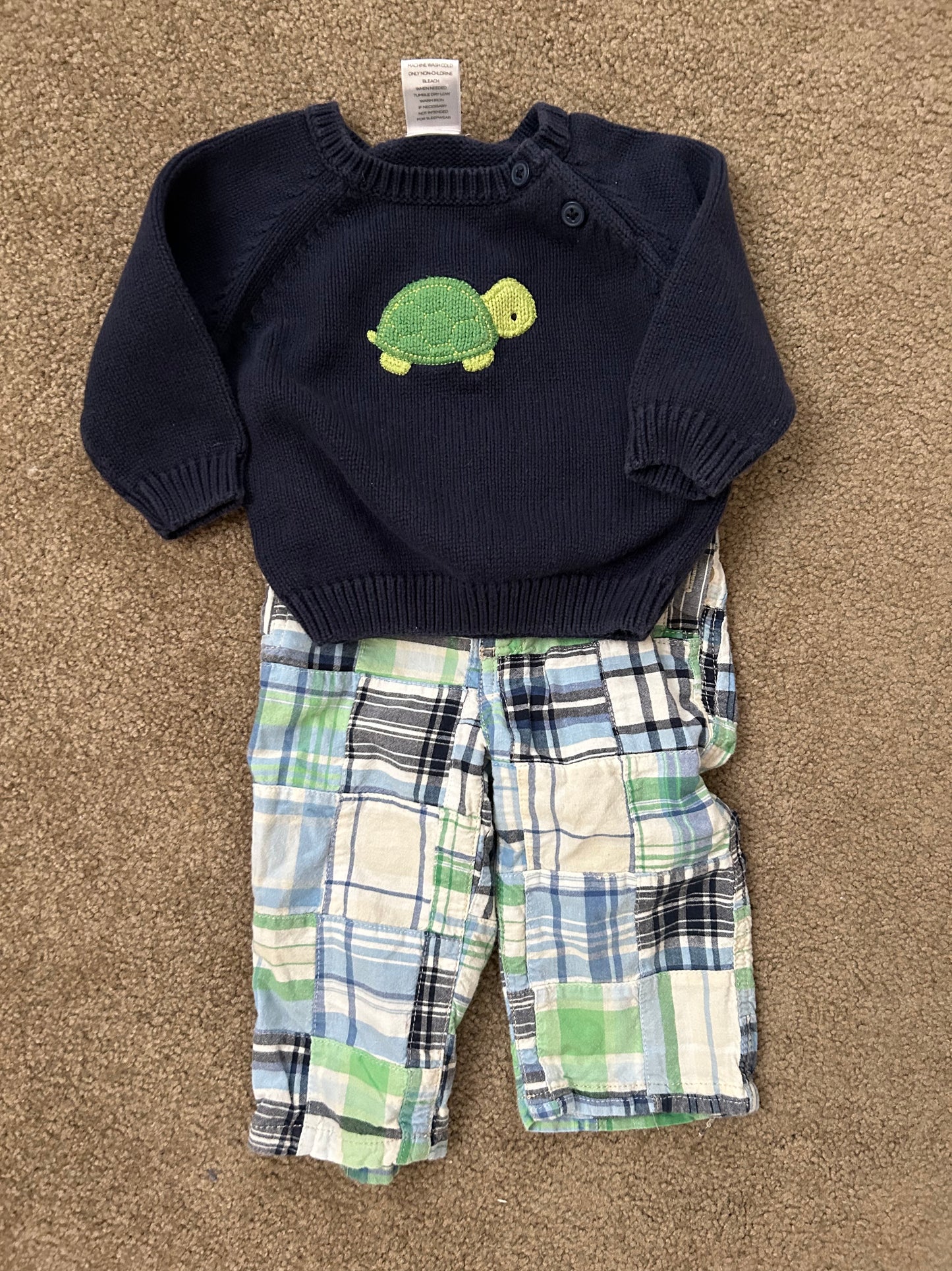 6-12 month Gymboree Boys Spring Sweater/Pants Combo with Turtle EUC