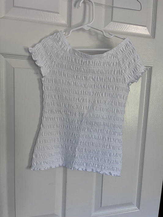 #125 Girls Abercrombie Smocked Shirt Size 11/12