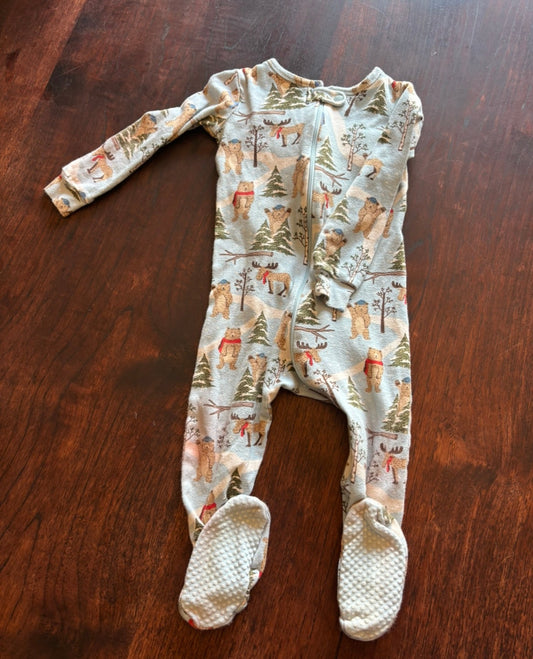 #156 Like New Childrens Place Winter Pajama size 18-24 months
