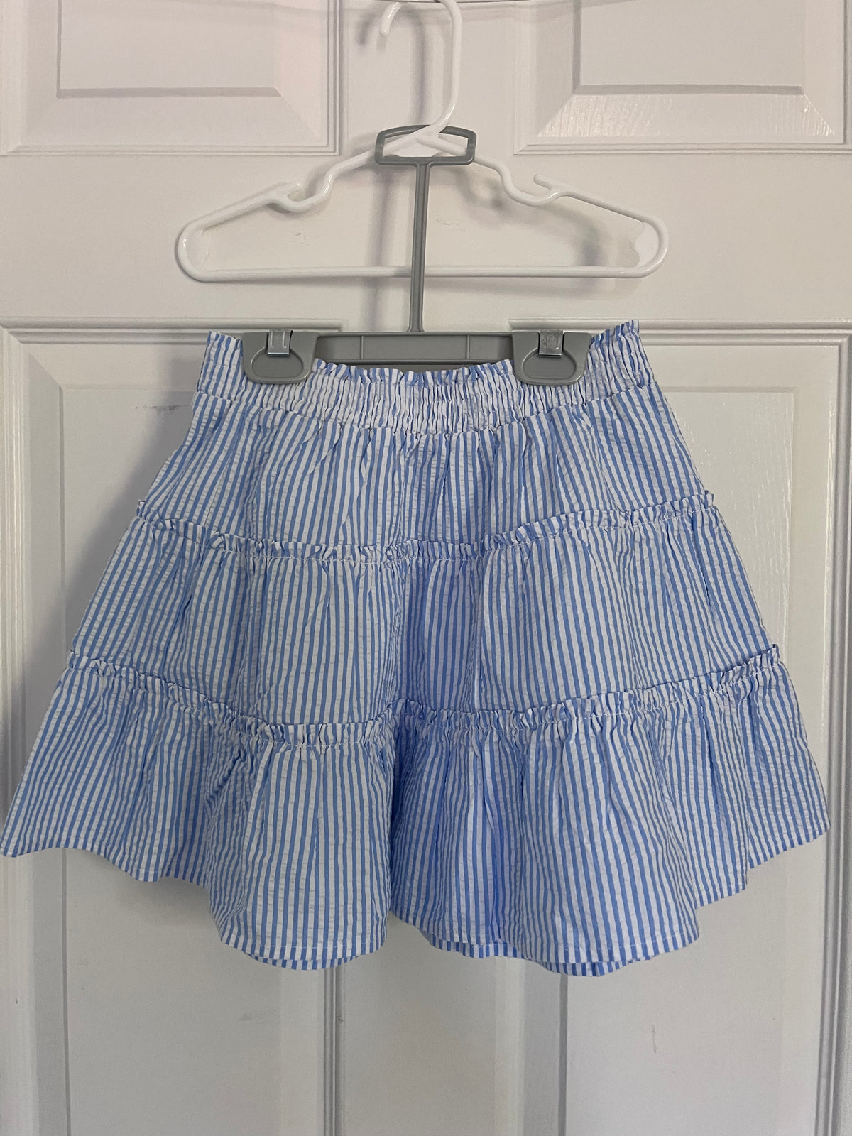 #125 Girls NWT Crewcuts Seersucker Skirt Size 8