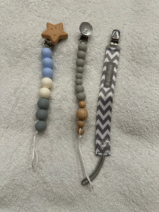 #85 Set of 3 Pacifier Clips Mudpie, LouLou, Bogginhead