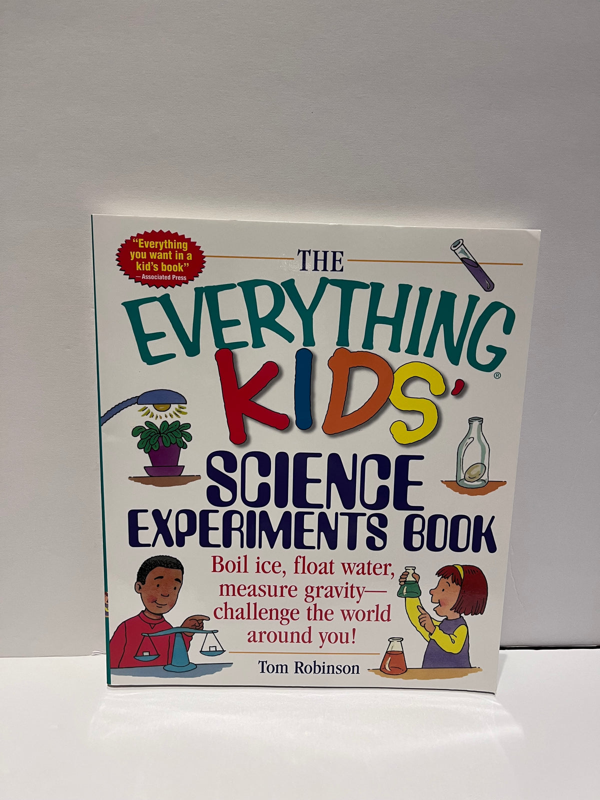 #125 Science Experiments for Kids book