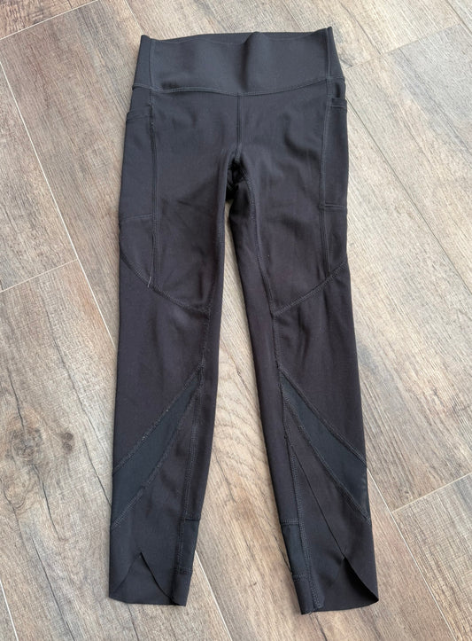 Seller 183- Girls All In Motion size 6/6x leggings