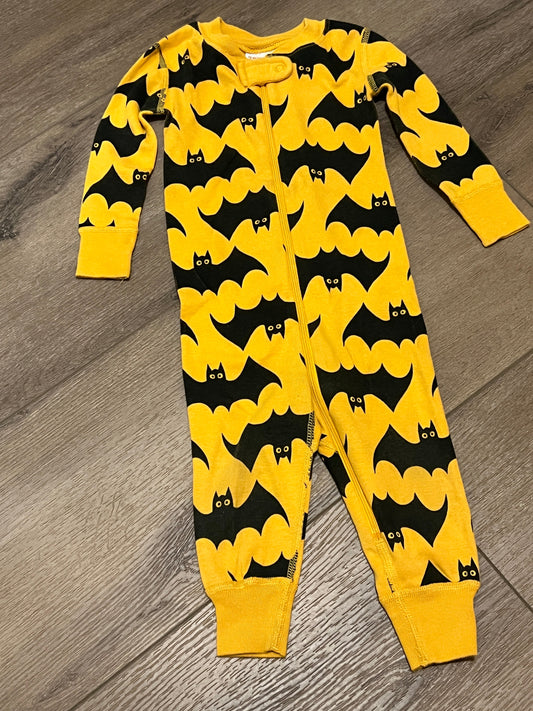 #90 HA Boys Halloween PJs 12-18 mos