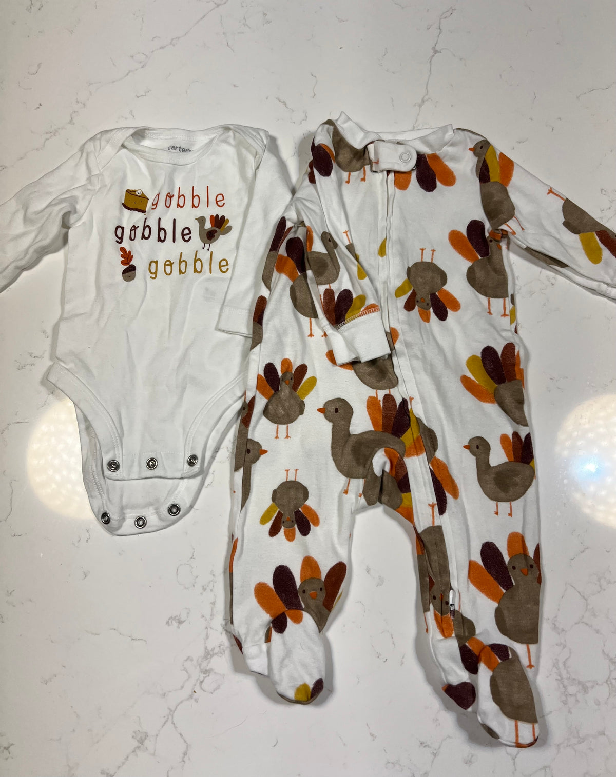 #157 EUC Carters Thanksgiving Two Piece, Button Onesie and Zipper Onesie, 3M