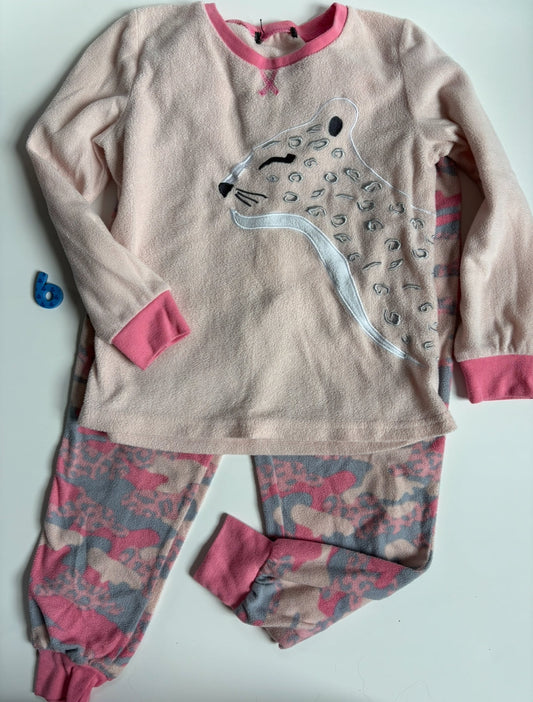 #40 Fleece Pajamas Size 6