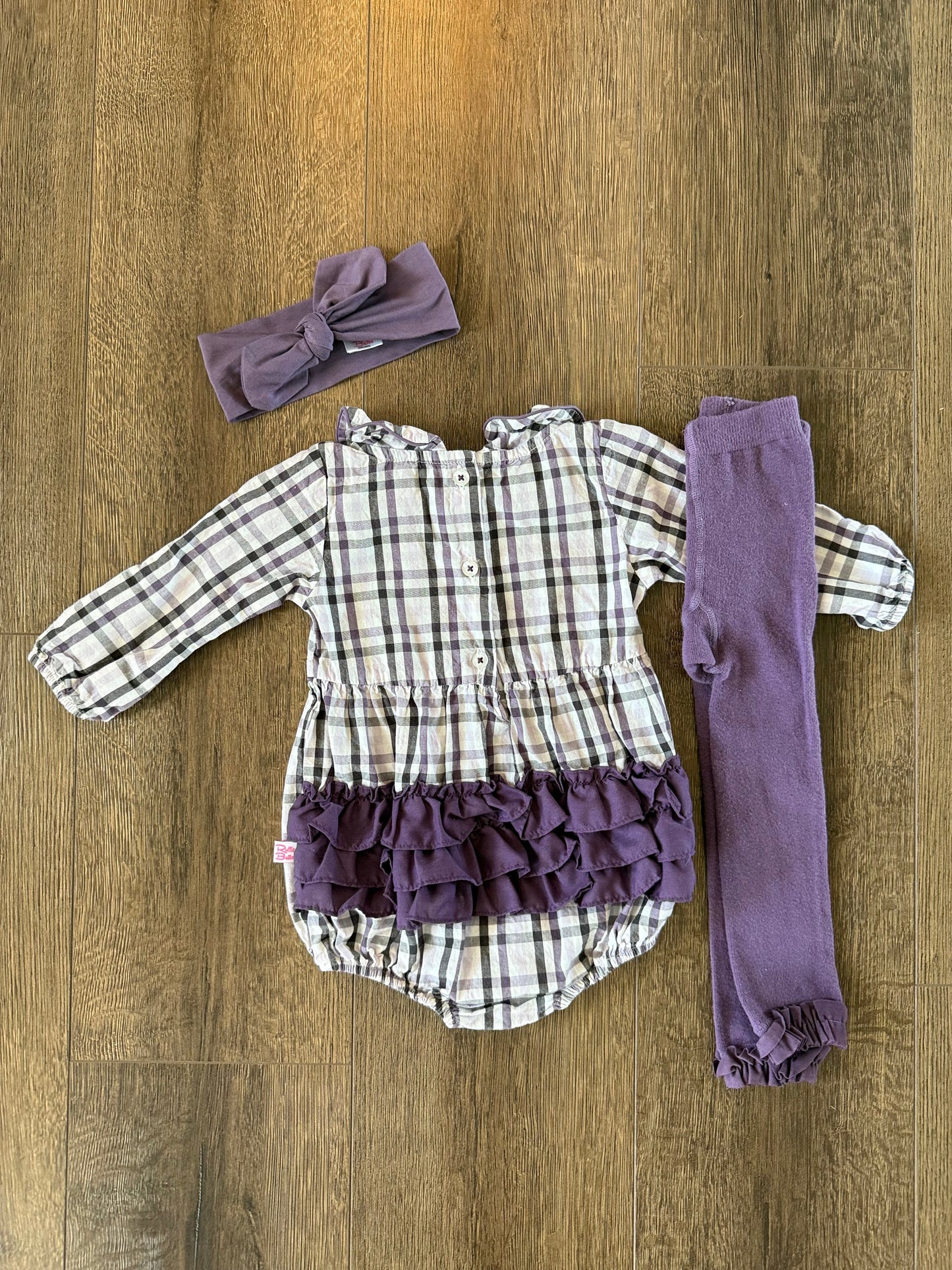 #173-Ruffle Butts toddler girl 12-18m bubble and legging set