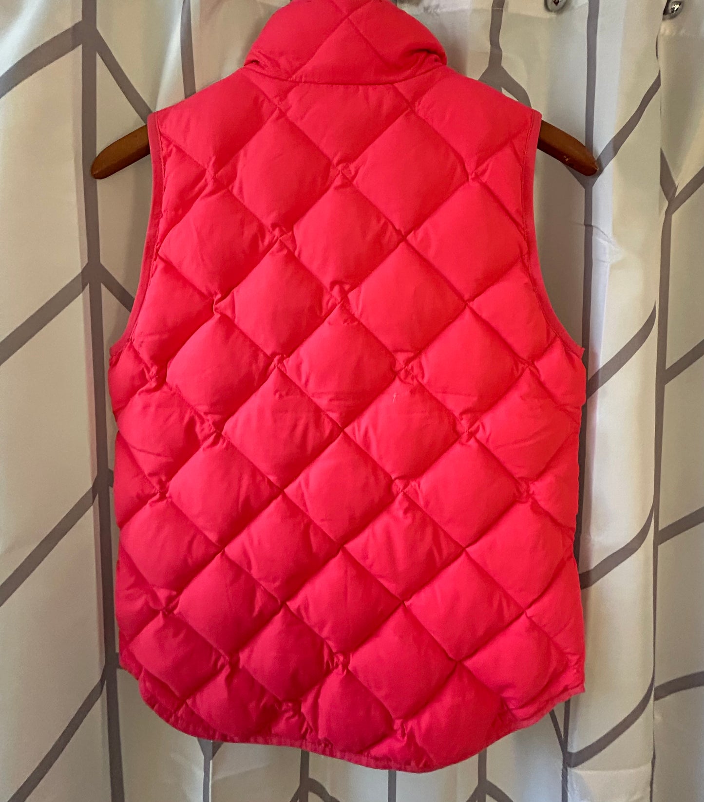 #7 J.Crew pink puffer vest women’s XS