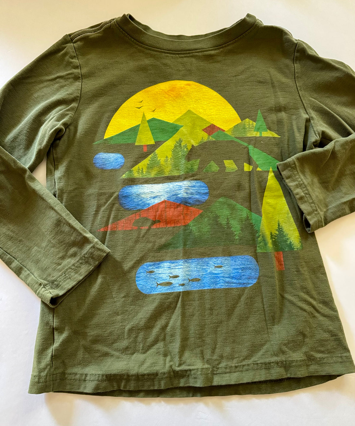 #92 boys 7 TEA green outdoors long sleeve top