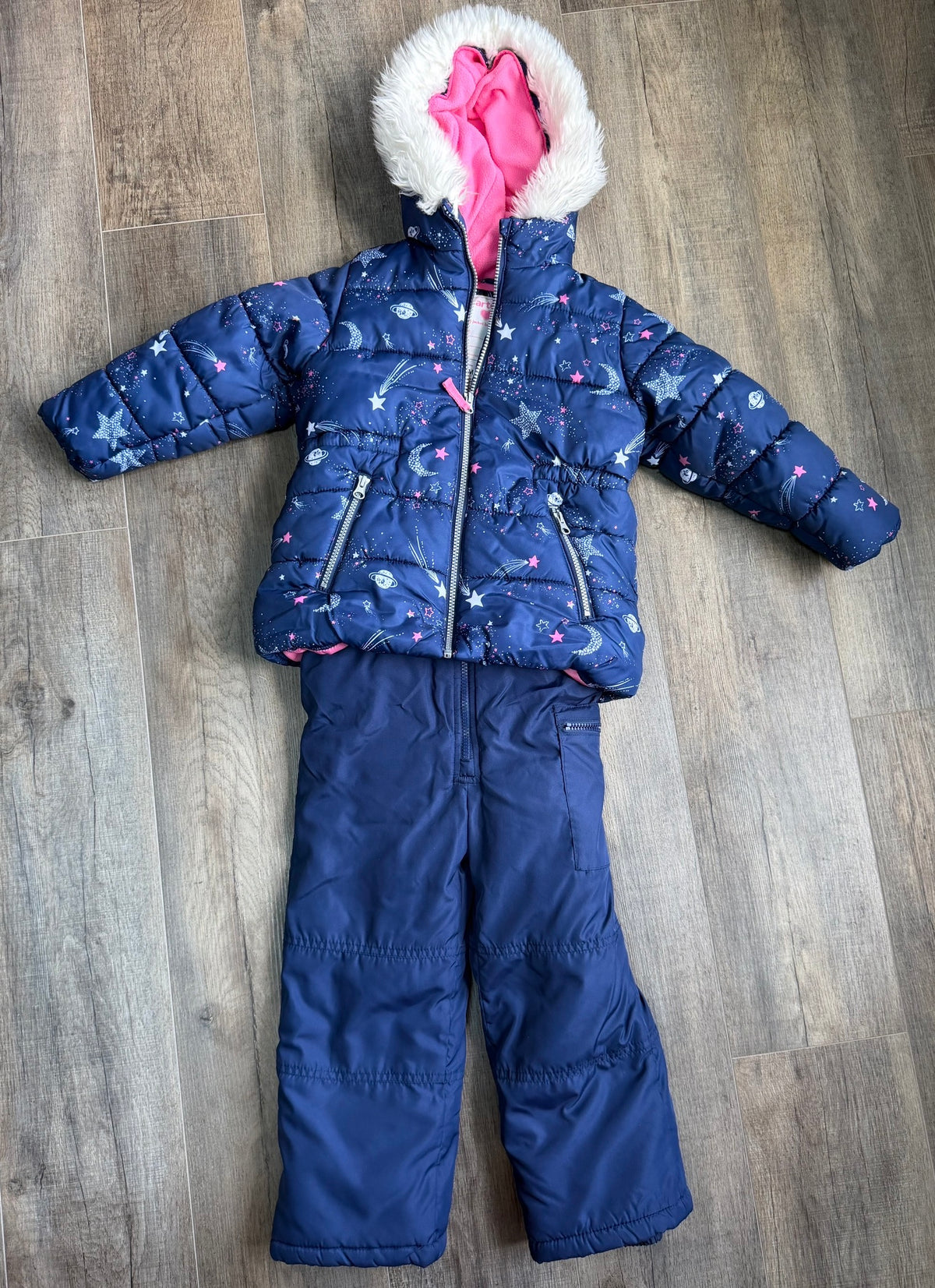 Seller 183- Carters girls snow suit with bibs, size 5/6