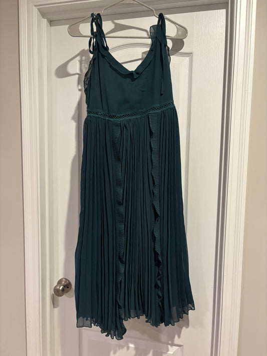 Seller #2 women’s green dress size M