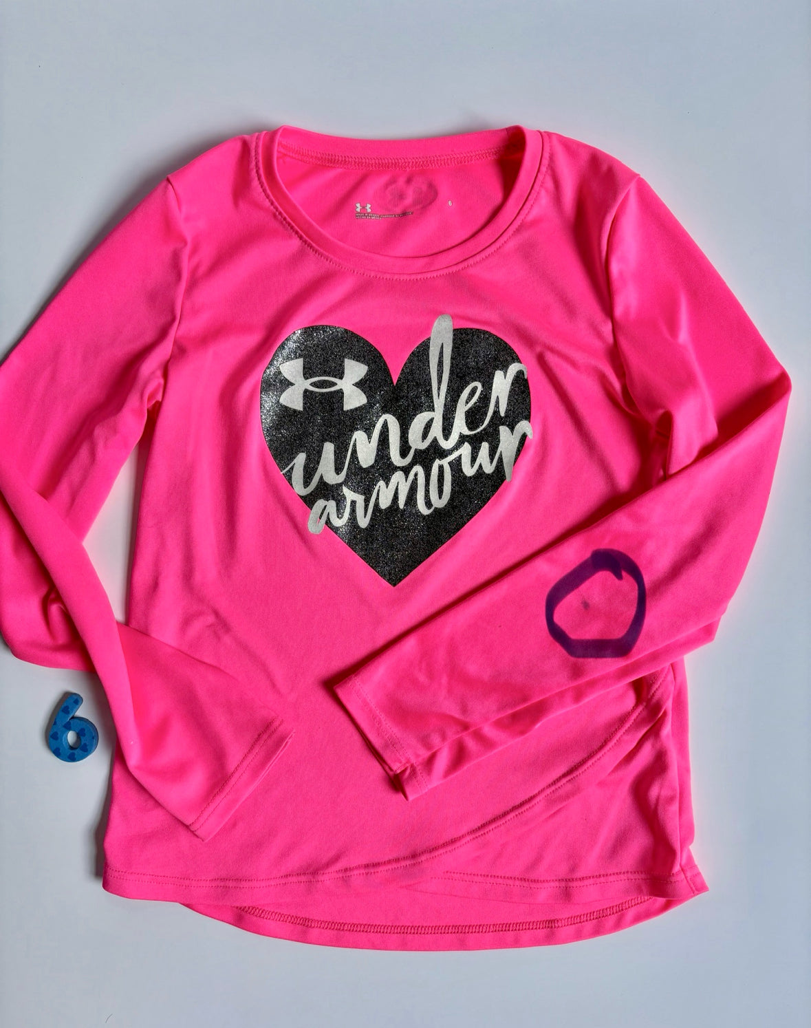 REDUCED #40 Under Armour Pink Longsleeve Shirt Girls 6