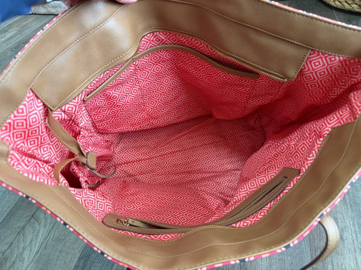 Seller 18- Stella and Dot tote