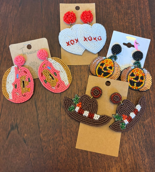 #156 reduced! New seed bead earrings-bundle