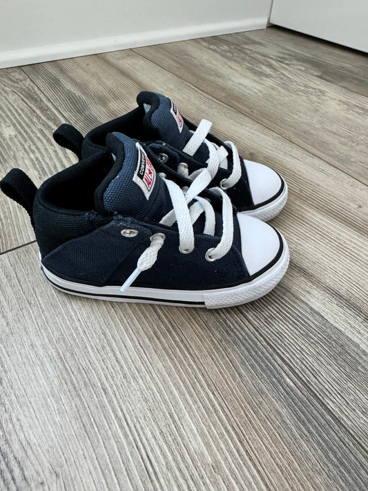 Seller #84 | NWOB Converse High Top, Toddler 7