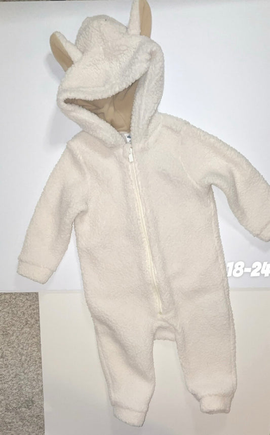 205 ON 18-24 Sheep Costume