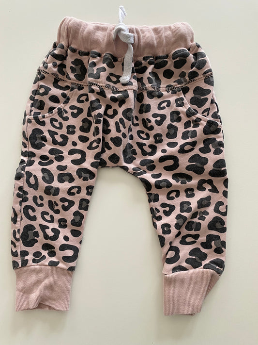 #117, Little Bipsy pink blush leopard print joggers, Girls 18M