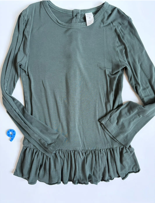 #40 Kate Quinn Longsleeve Shirt Girls 9