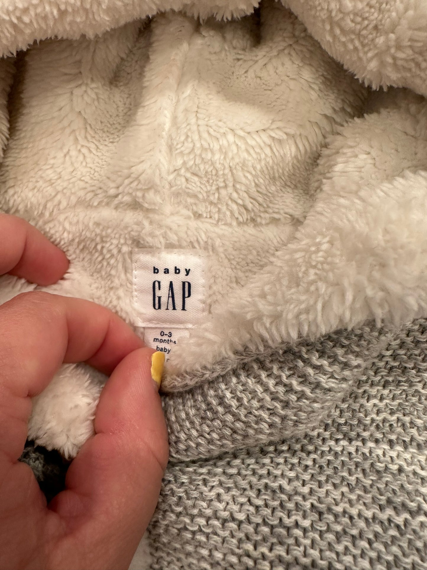 #85 Baby Gap Grey Knitted Sweater Coat fully Lined w/ Bear Ears, Infant girls 0-3m