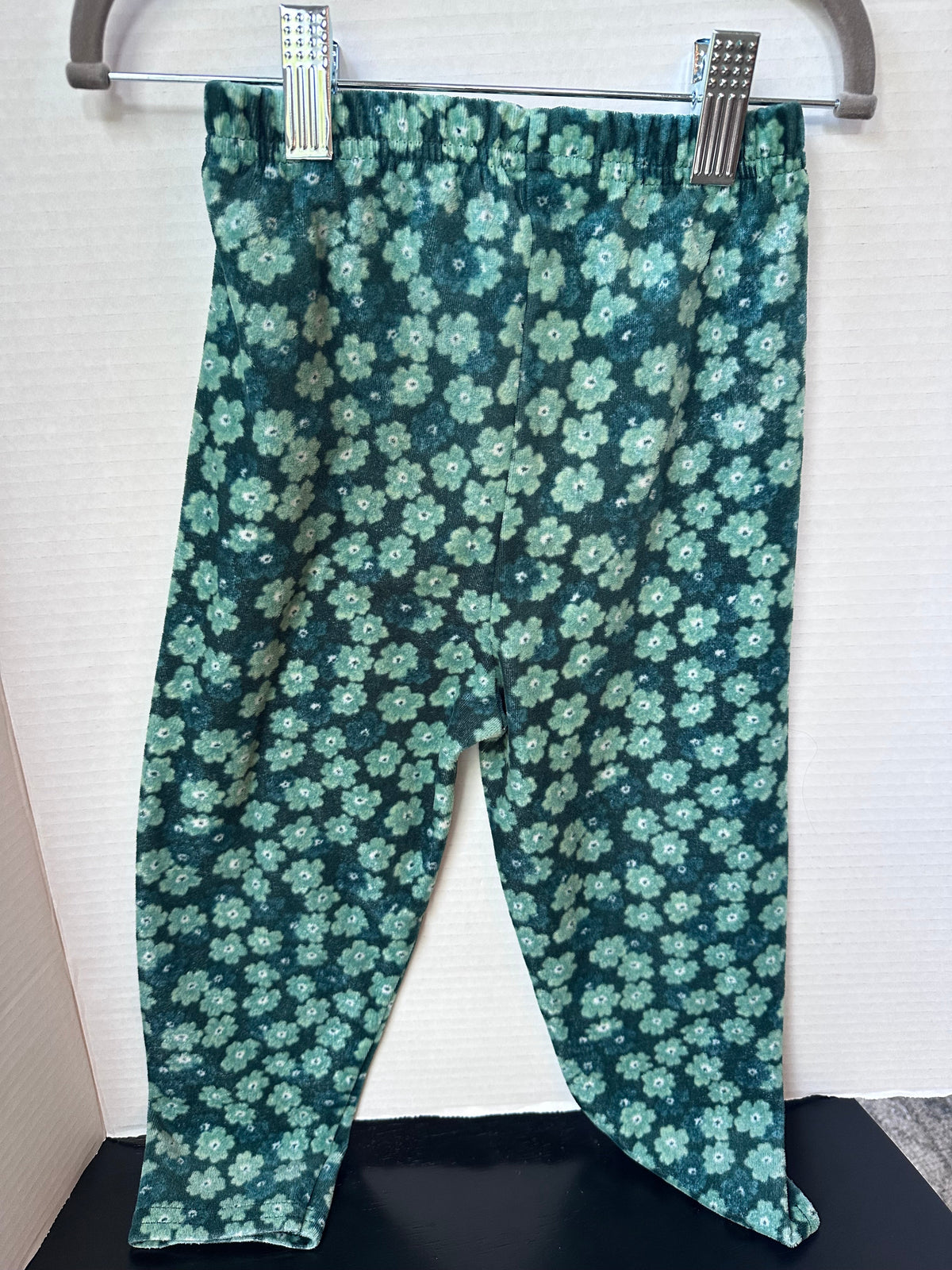 #146 Green Flower Lightweight Velour Pants Girls 3T