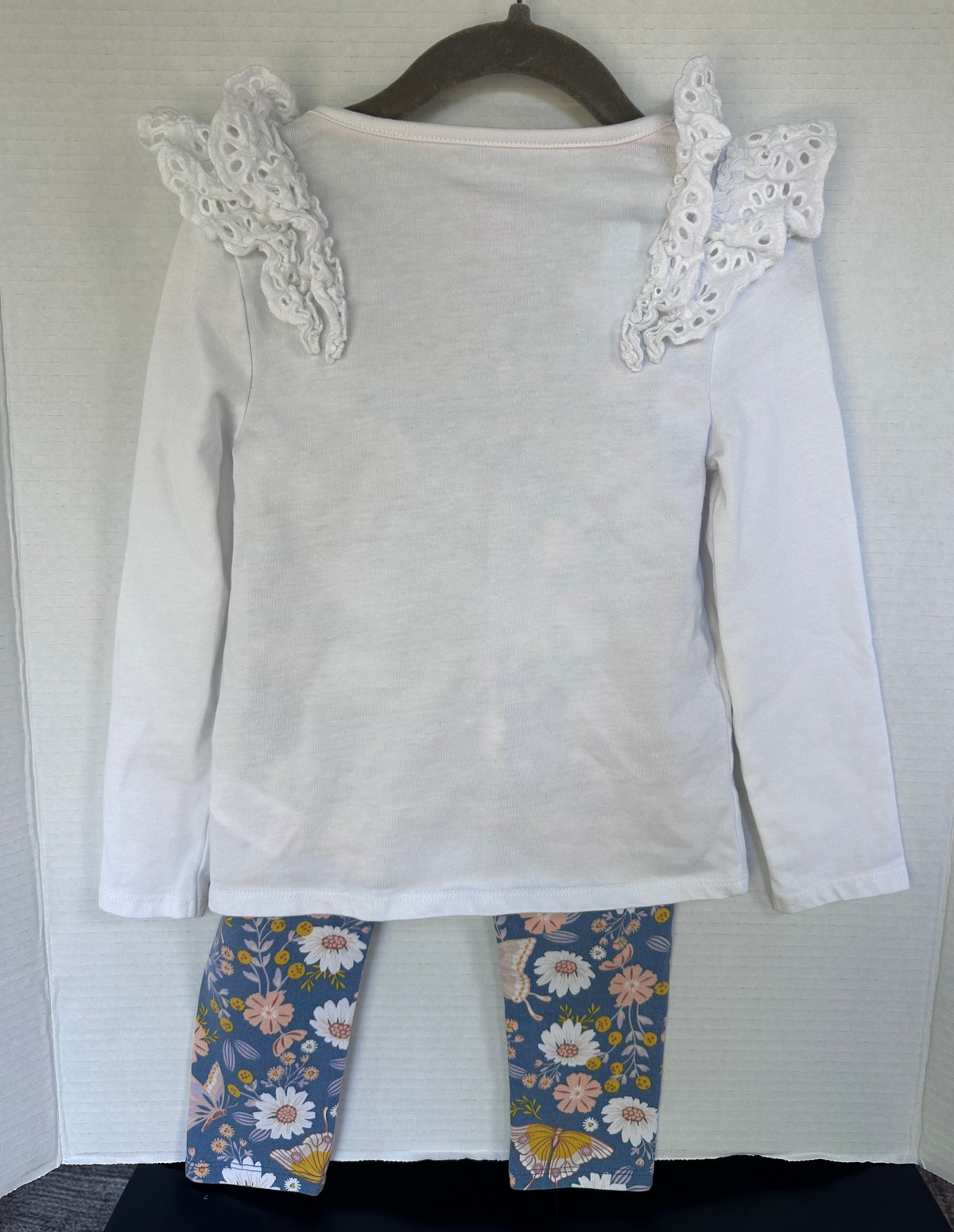 #146 Isaac Mizrahi Butterfly Outfit Girls 3-4T