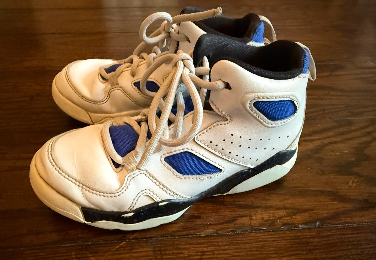 #180 Boys shoe 12 White Nike Air Jordan