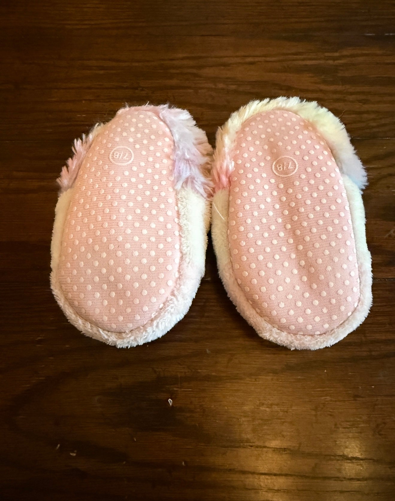 #180 Girls Shoe 7/8 Rainbow Daze Unicorn Slipper(2 of 2)