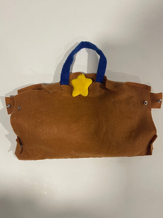 #83 Manger felt toy