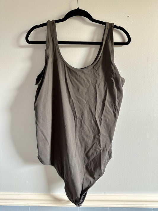 #26 Torrid Gray Body Suit size 2 (women's 16-18)
