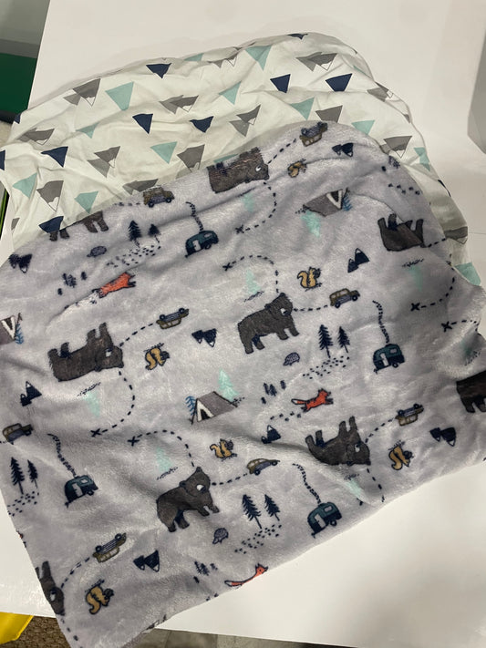 #83 Adventure Themed Changing Covers
