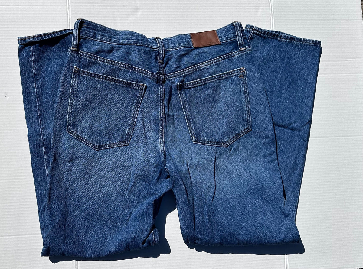 #146 Madewell Relaxed Fit Denim Jeans Women’s 28