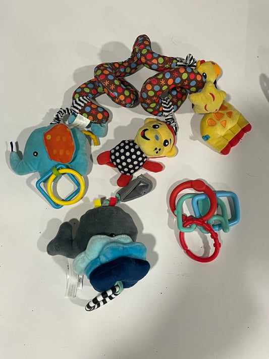 #83 Baby/Car seat toys