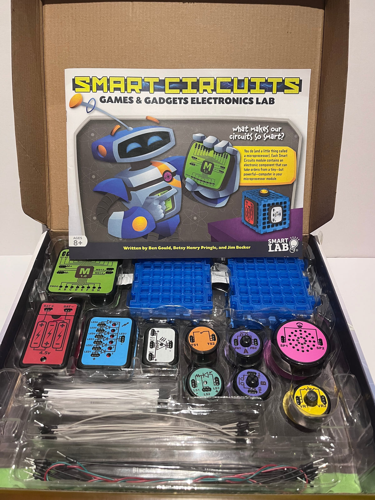 #125 New In Box Smart Circuits Electronics Lab Steam Activity