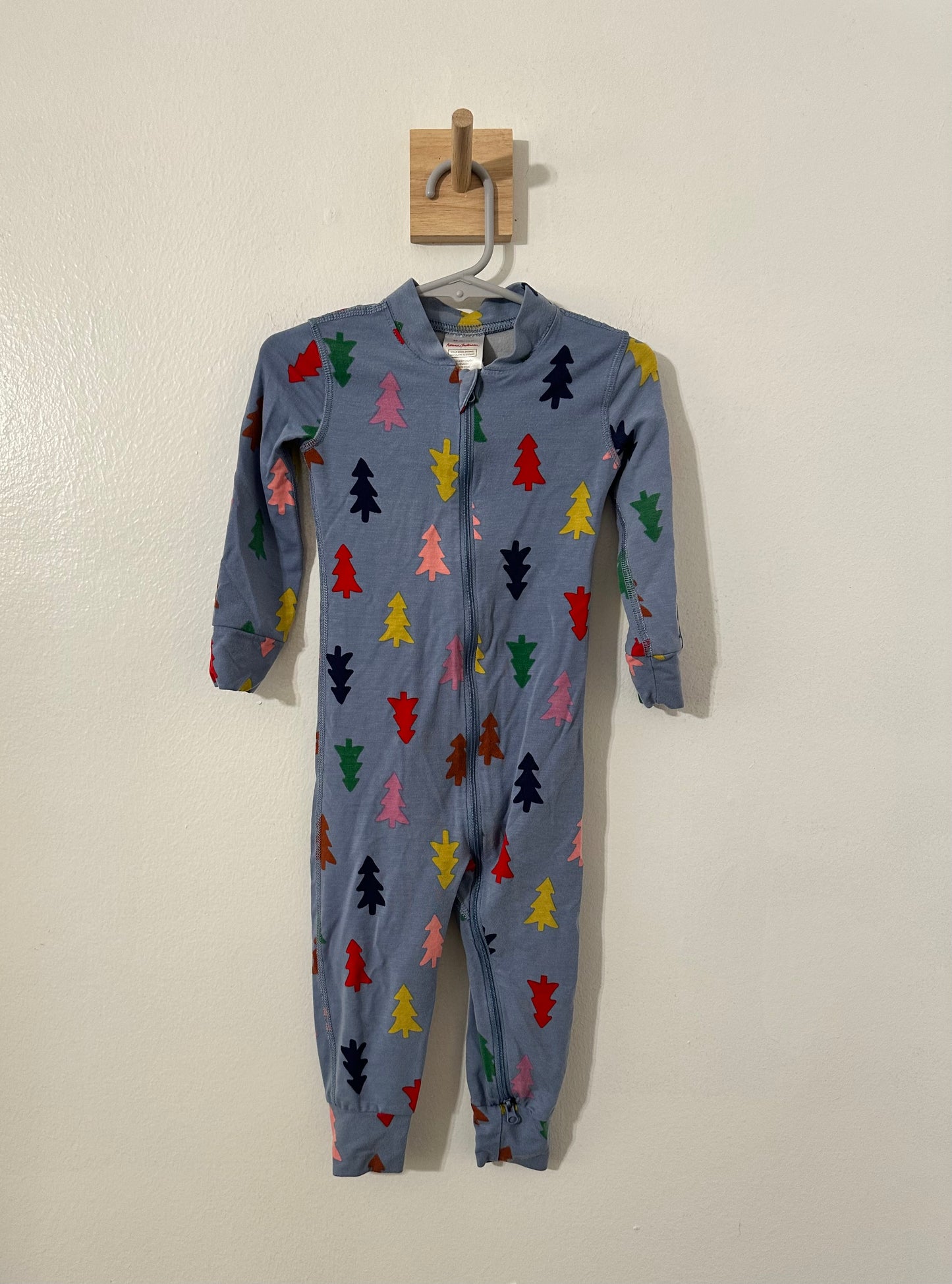 #111 Hanna Andersson HannaSoft Christmas Sleeper 2T