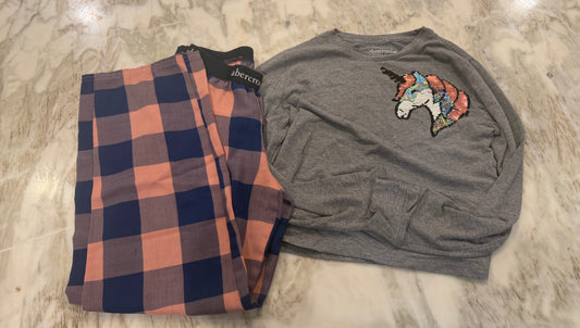 Seller #65 Abercrombie size 9/10 sleep pants and shirt