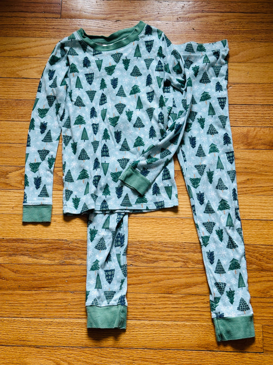 #186 Lauren Conrad Christmas Tree Pajamas VGUC boys/girls size 8