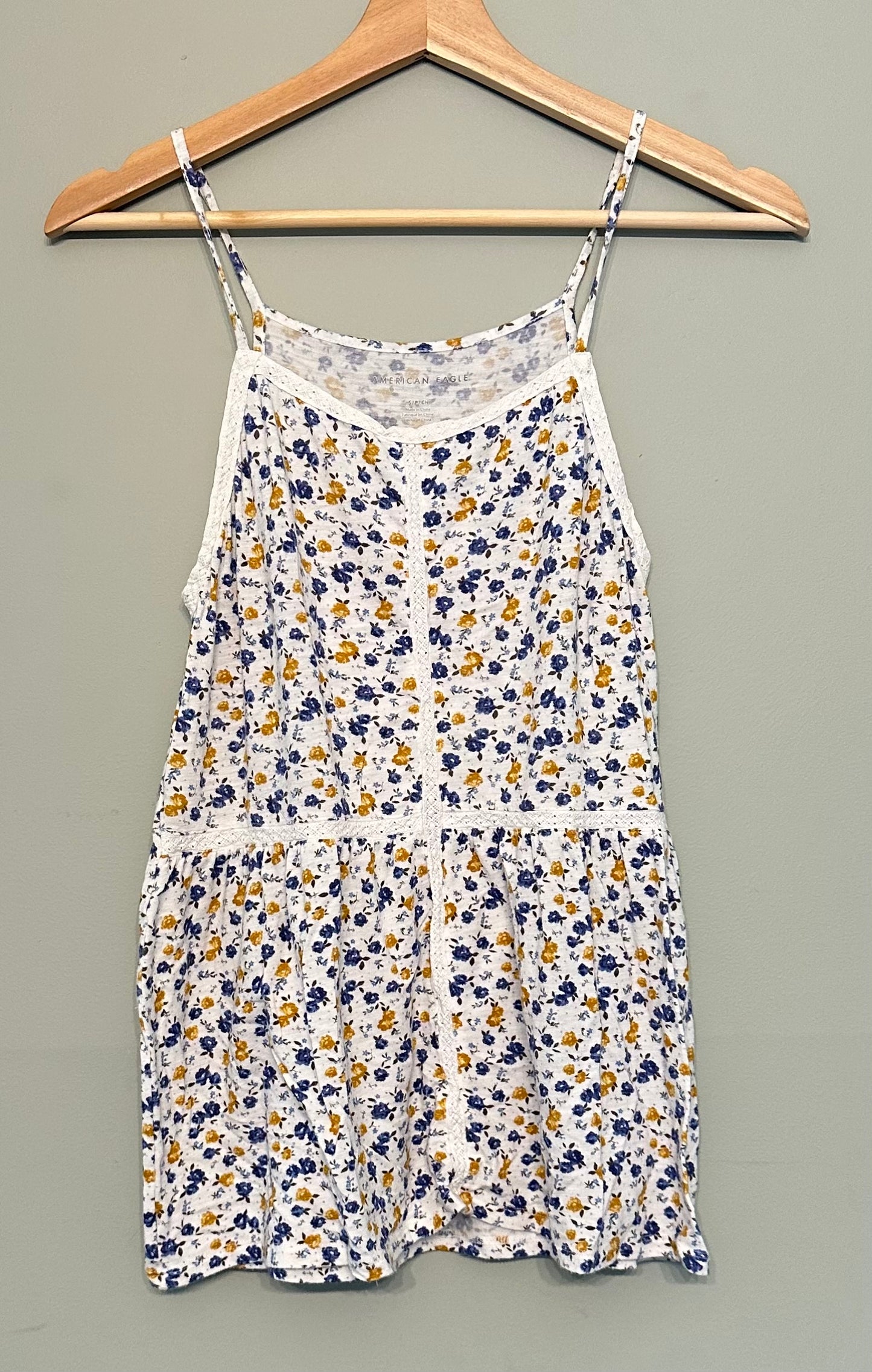 #65 American Eagle Women’s Small Floral Tank