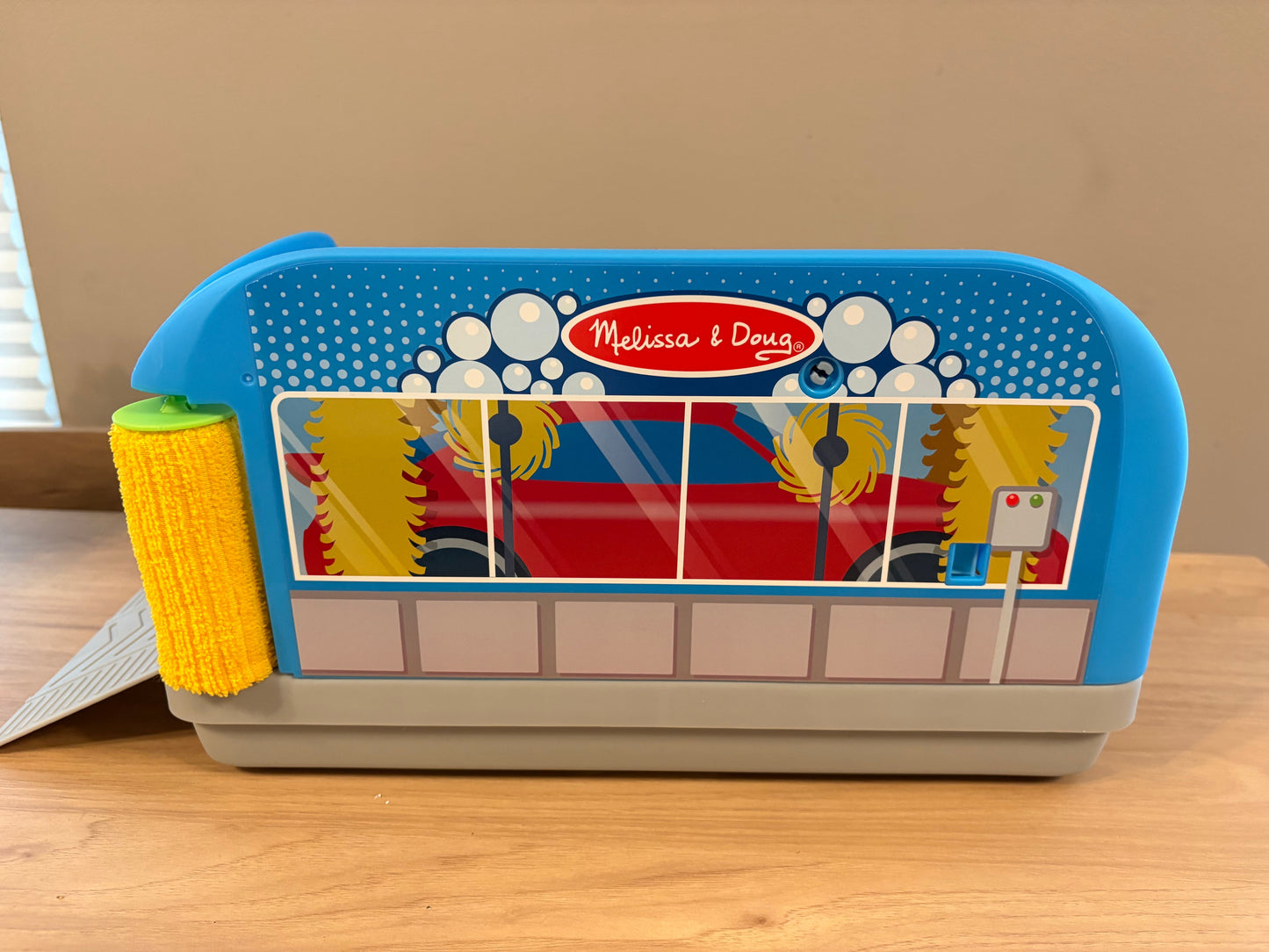 #33 *REDUCED* Melissa & Doug Spray and Shine Car Wash