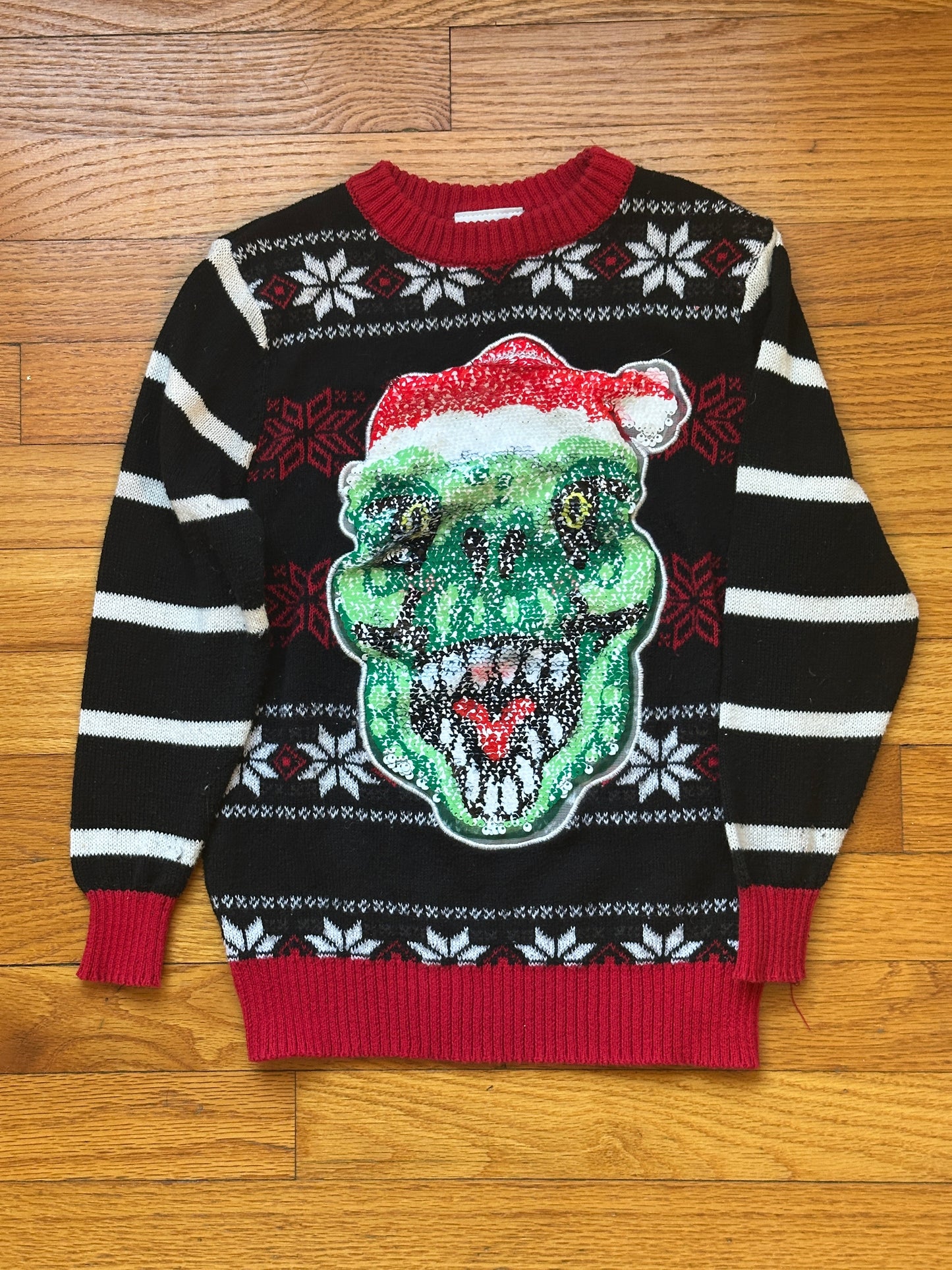 #186 Well Worn Flip Sequin Holiday Sweater - kids XS - VGUC