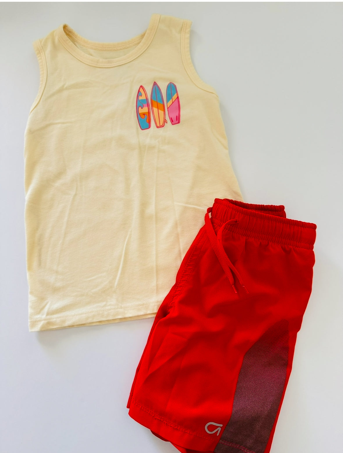 REDUCED # 92 Boys 3 t gap red athletic shorts and cat jack new tank