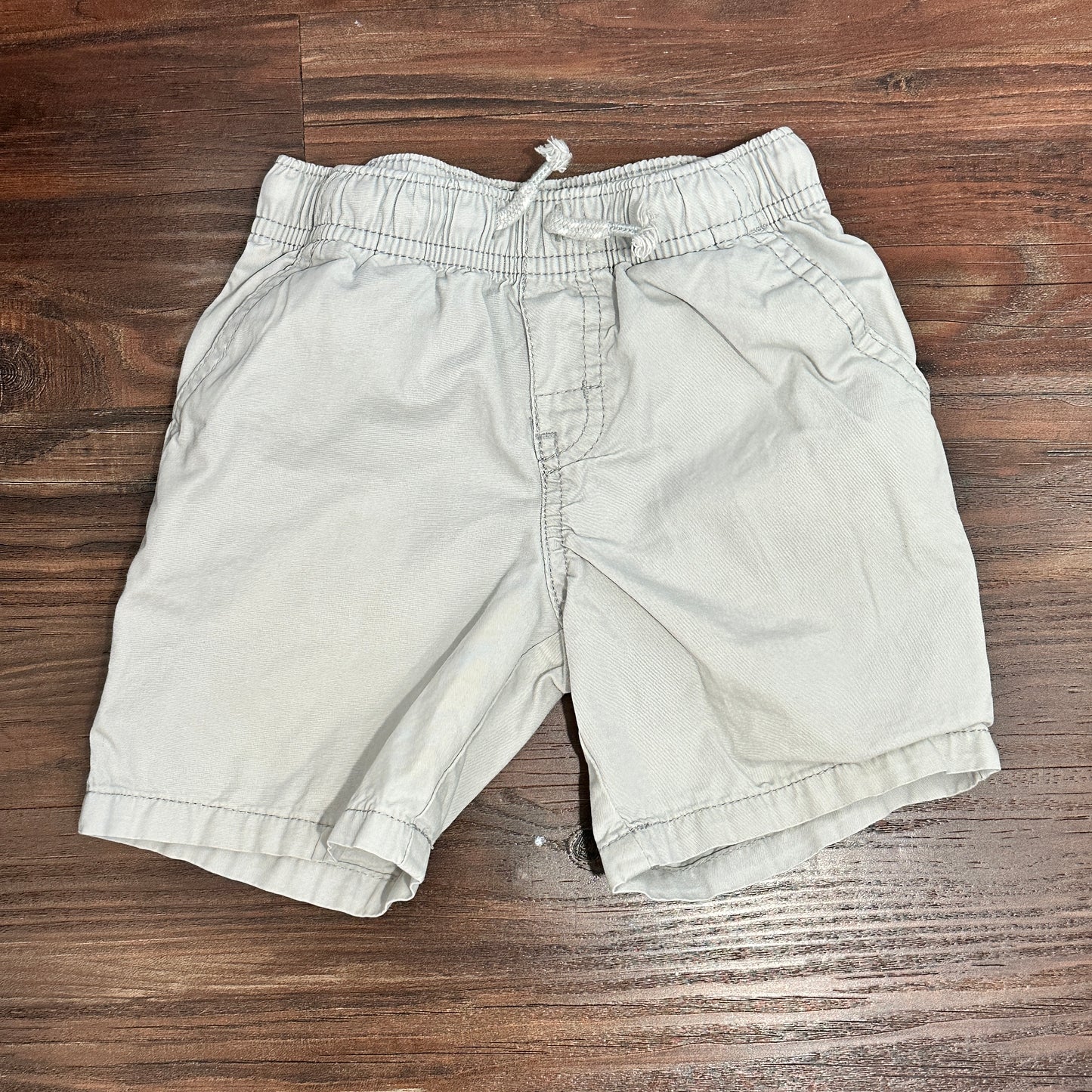 #26 Cat & Jack Khaki Shorts Boys 4t