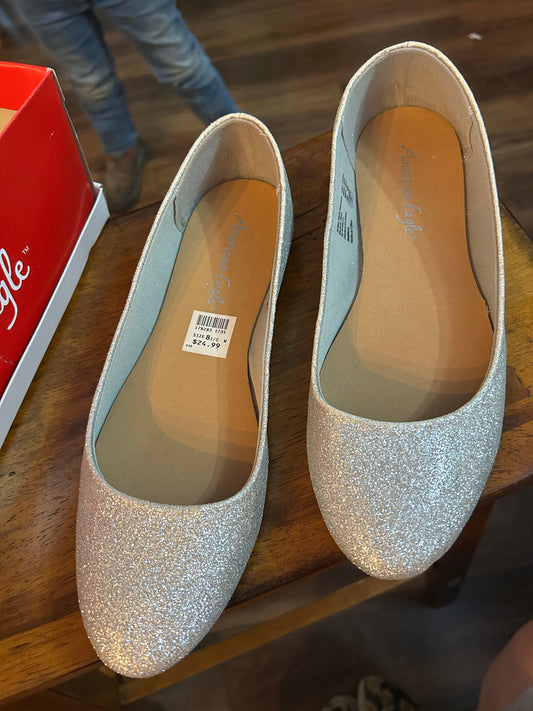 REDUCED!!  Seller #223 - Silver flats