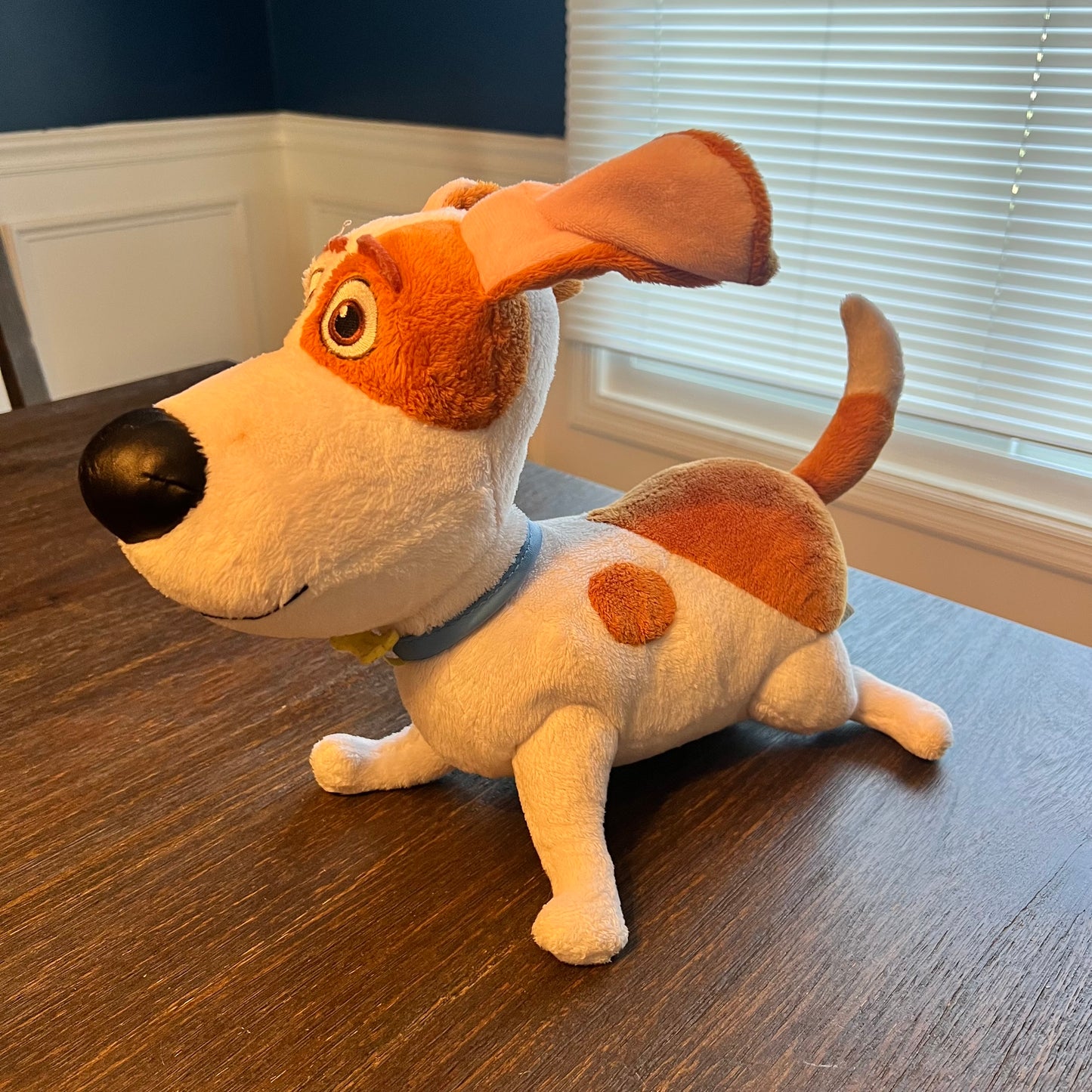 #5 The Secret Life of Pets, Max Stuffed Animal