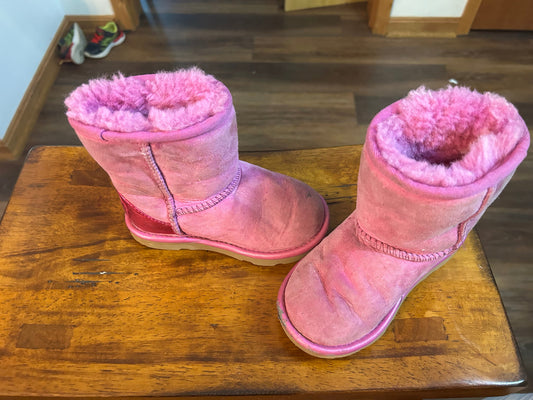 Seller #223 - Pink Ugg Boots