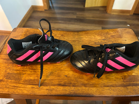 Seller #223 - Pink Soccer Cleats - 10