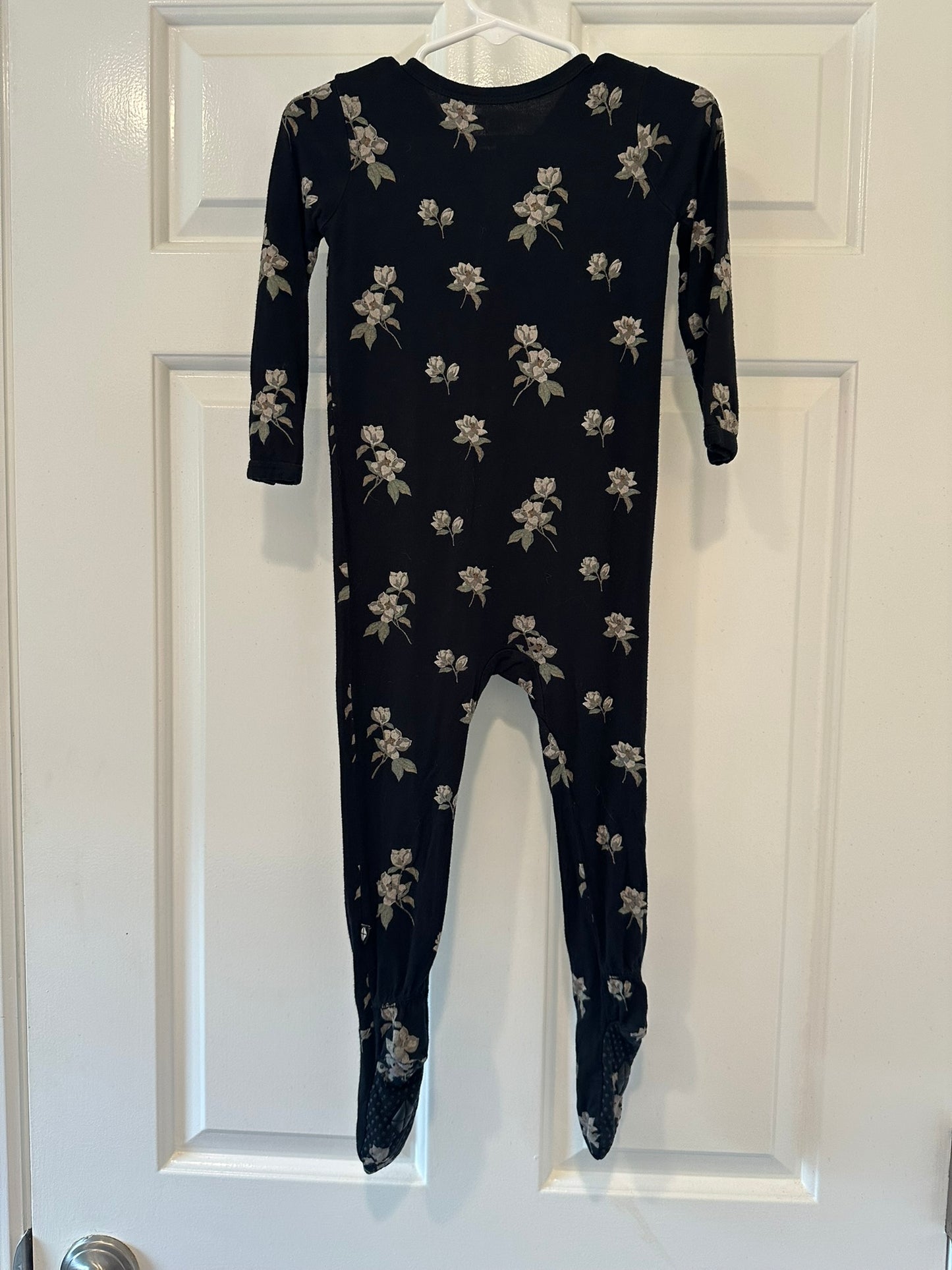 #85 Kyte Black floral bamboo zip footie sleeper, Toddler Girls 18-24m