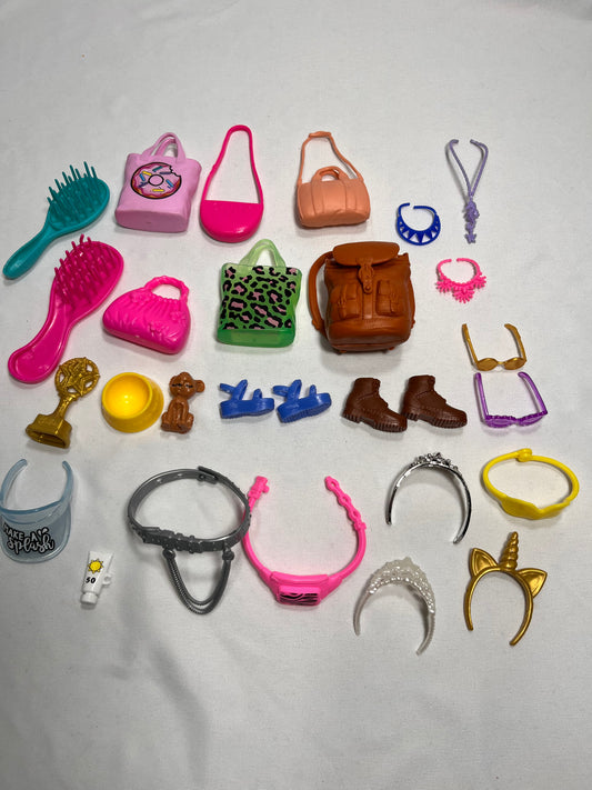 Barbie accesories lot/bundle