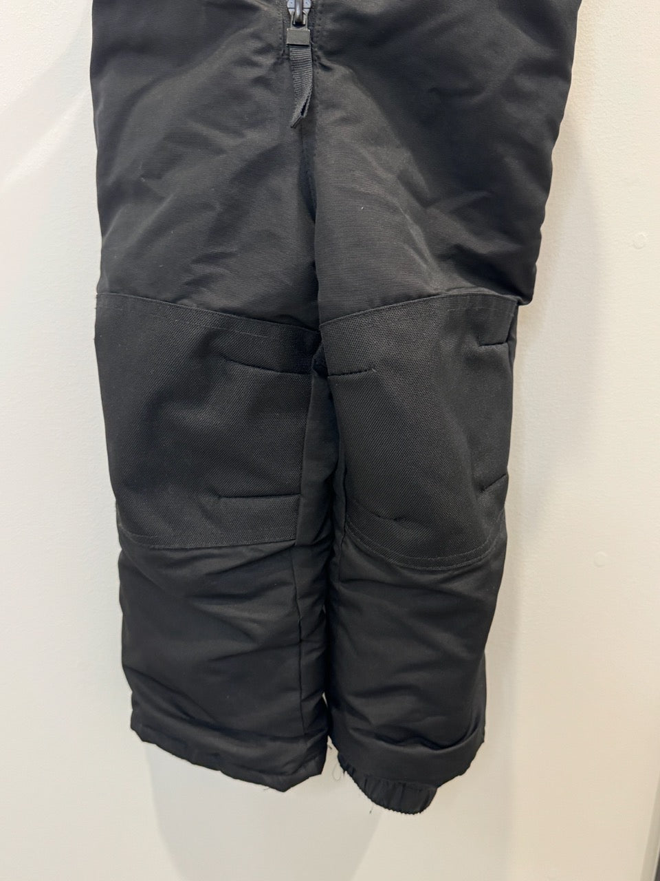 #82 Cat & Jack Black Snow Pants With Bib Boys/Girls Size 2T