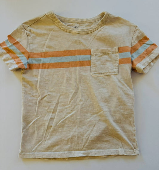 REDUCED #92 Boys 5 t cat jack summer t shirt