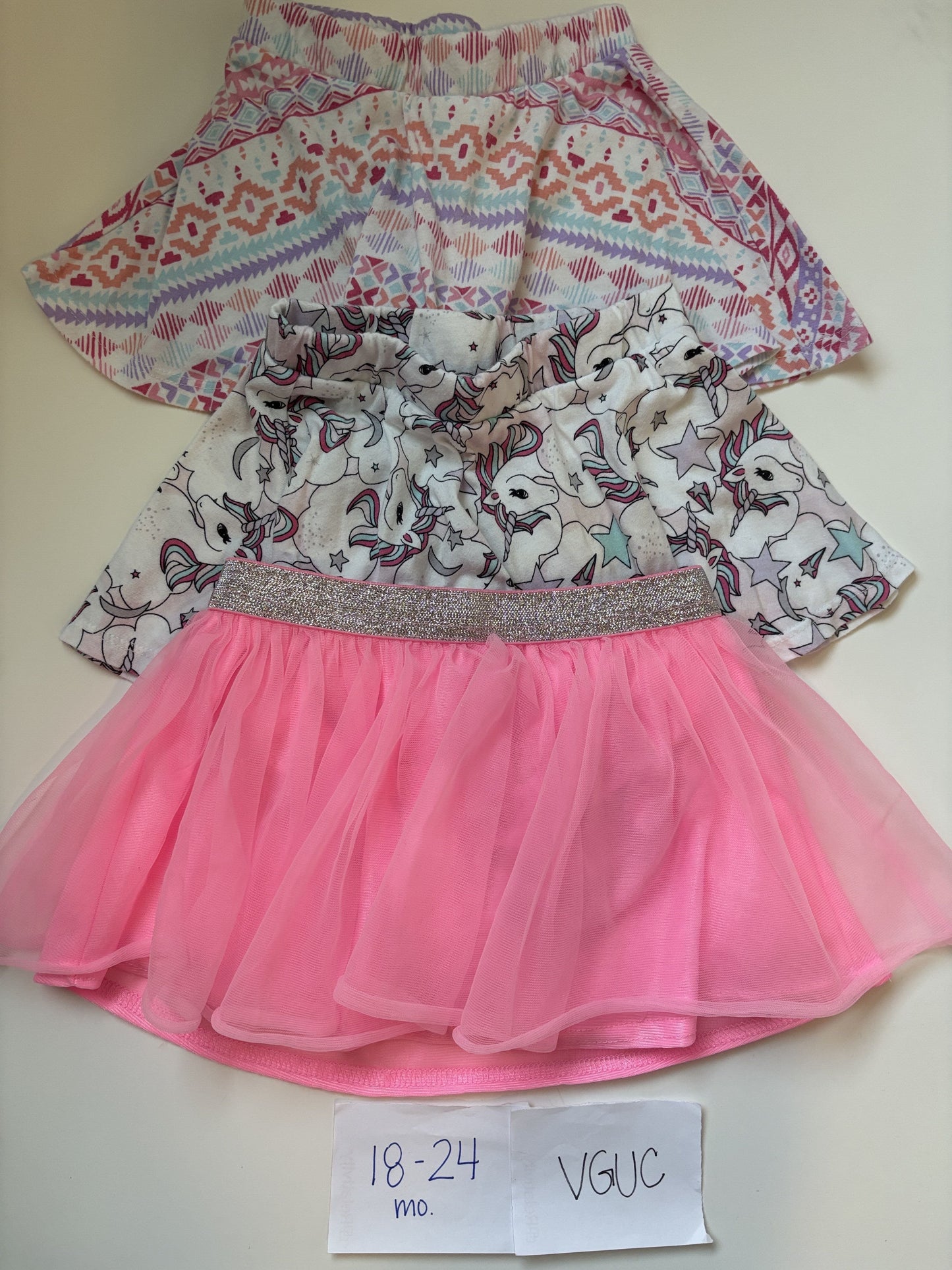 #77 - 18-24 Mo - VGUC 3 Skirts (pattern, Unicorn, Pink tulle)